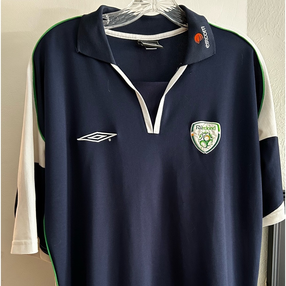 Umbro FAIreland eircom collared polo shirt navy blue and white - XL US
